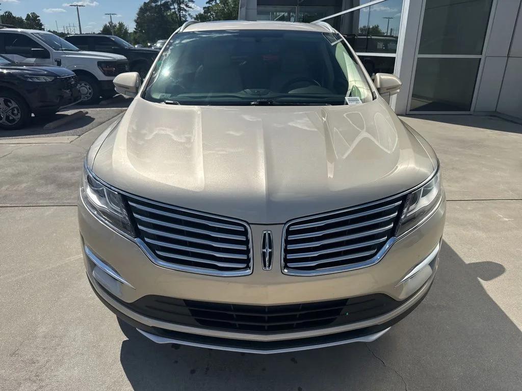 lincoln mkc 2017 5LMCJ2C98HUL49601 image lincoln mkc 2017 5LMCJ2C98HUL49601 image