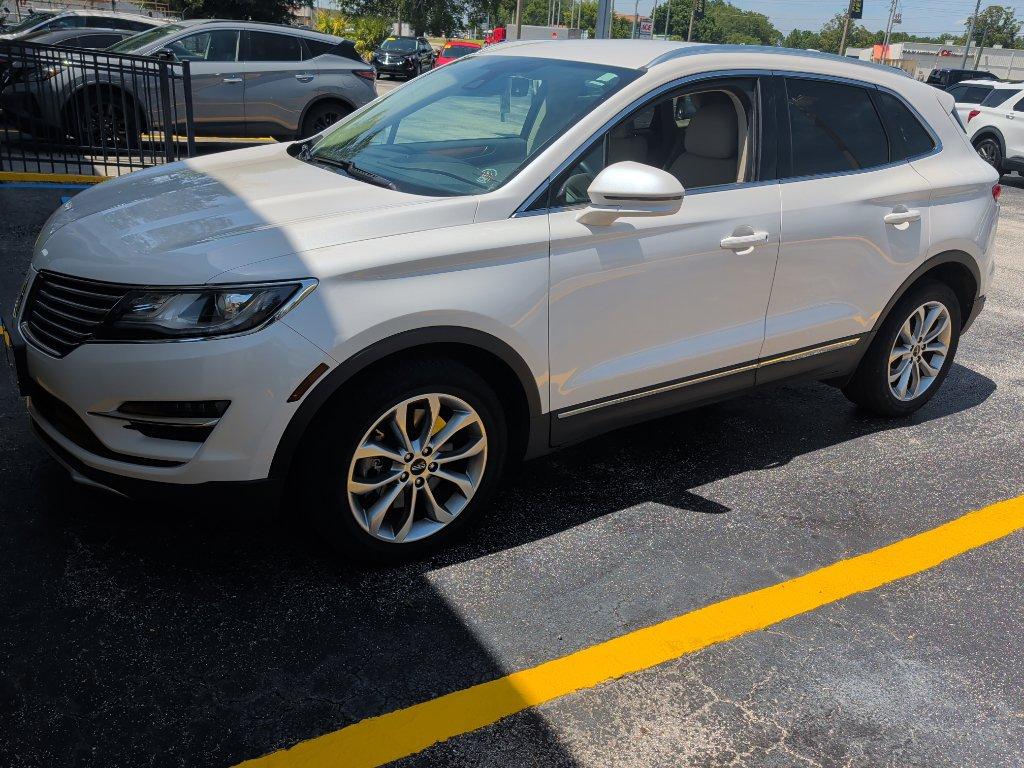lincoln mkc 2017 5LMCJ2D99HUL45863 image lincoln mkc 2017 5LMCJ2D99HUL45863 image