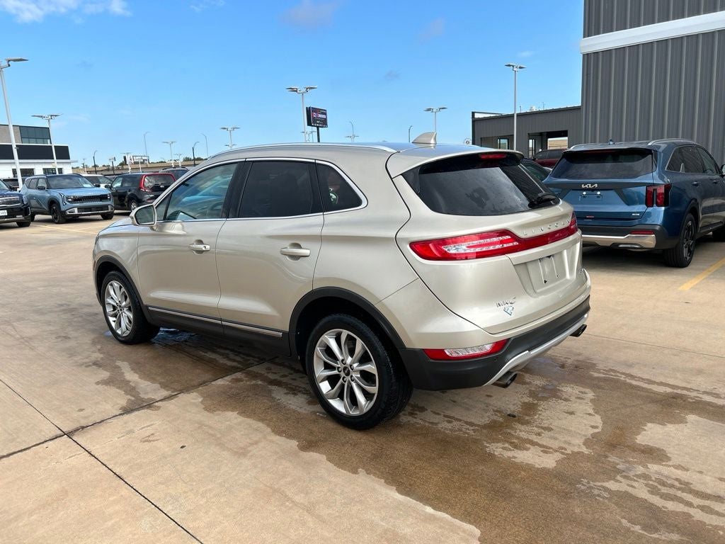 lincoln mkc 2017 5LMCJ2D95HUL04940 image lincoln mkc 2017 5LMCJ2D95HUL04940 image
