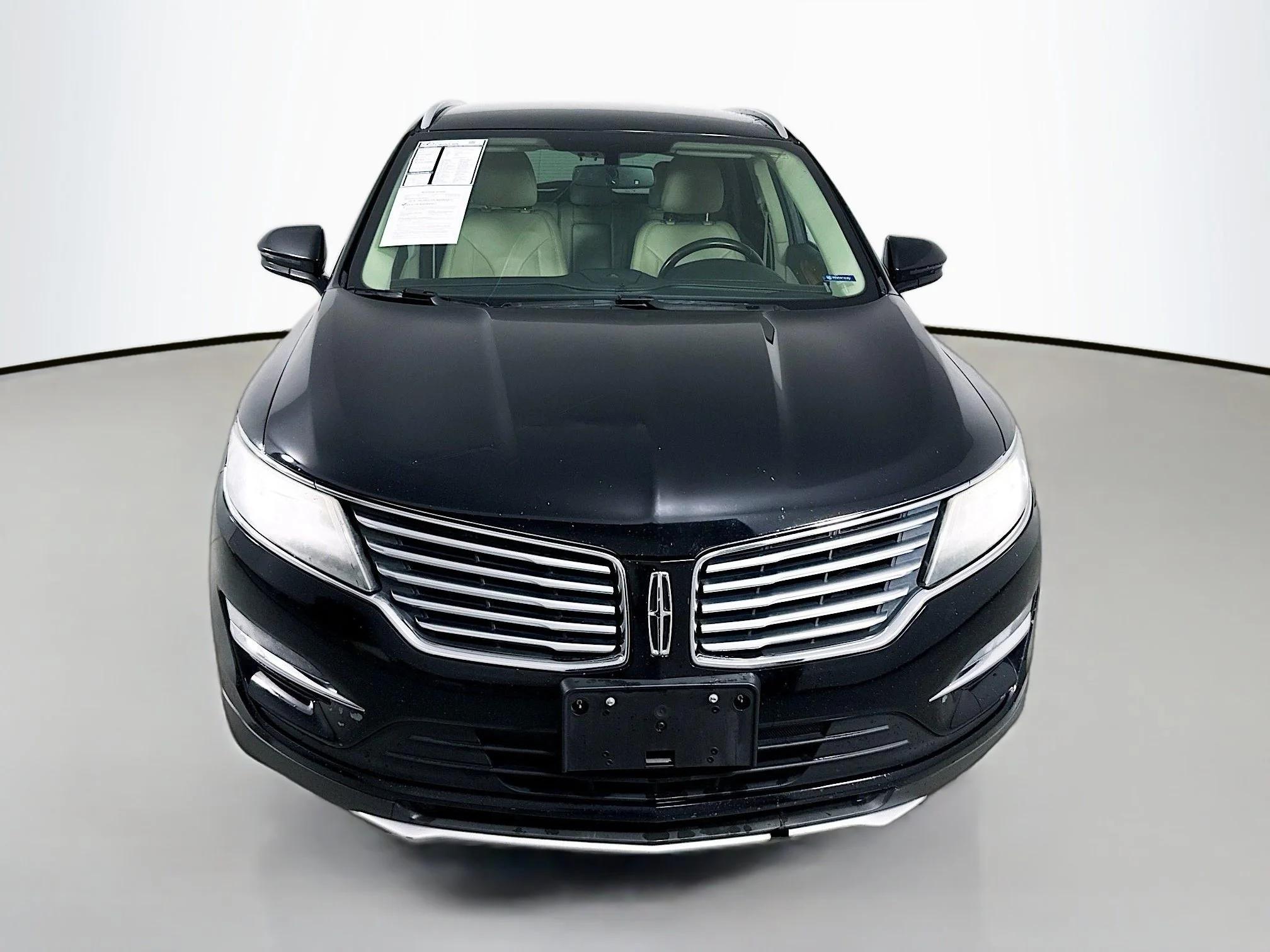 lincoln mkc 2017 5LMCJ2D97HUL50382 image lincoln mkc 2017 5LMCJ2D97HUL50382 image