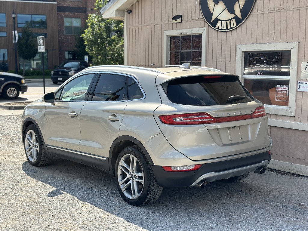 lincoln mkc 2017 5LMCJ3D96HUL31960 image lincoln mkc 2017 5LMCJ3D96HUL31960 image