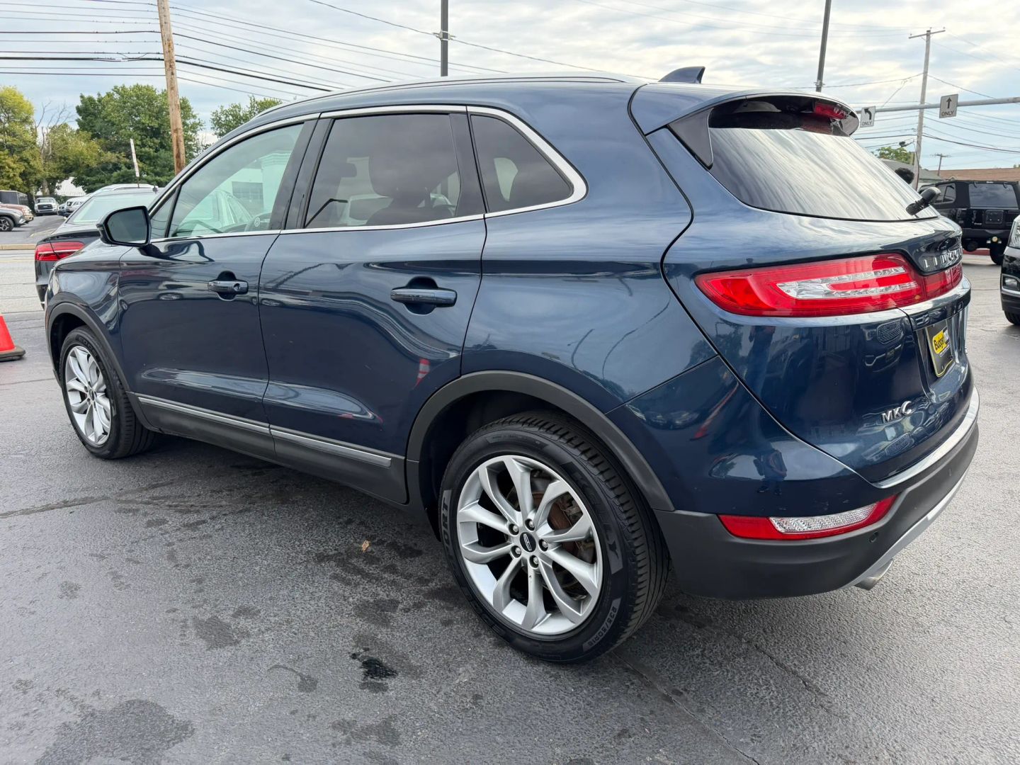 lincoln mkc 2017 5LMTJ2DH9HUL33994 image lincoln mkc 2017 5LMTJ2DH9HUL33994 image
