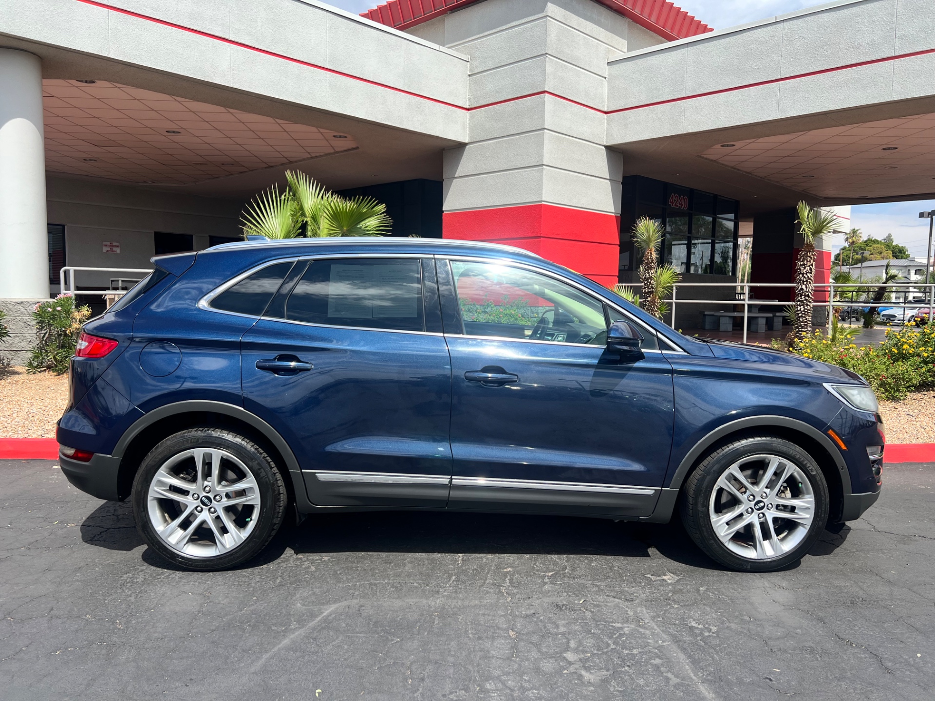 lincoln mkc 2015 5LMCJ2A95FUJ34855 image lincoln mkc 2015 5LMCJ2A95FUJ34855 image