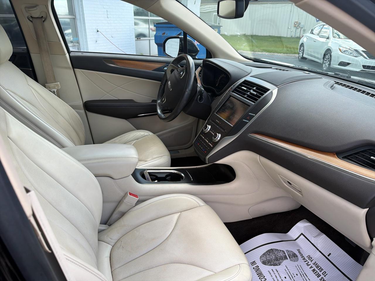 lincoln mkc 2015 5LMTJ2AH8FUJ33741 image lincoln mkc 2015 5LMTJ2AH8FUJ33741 image