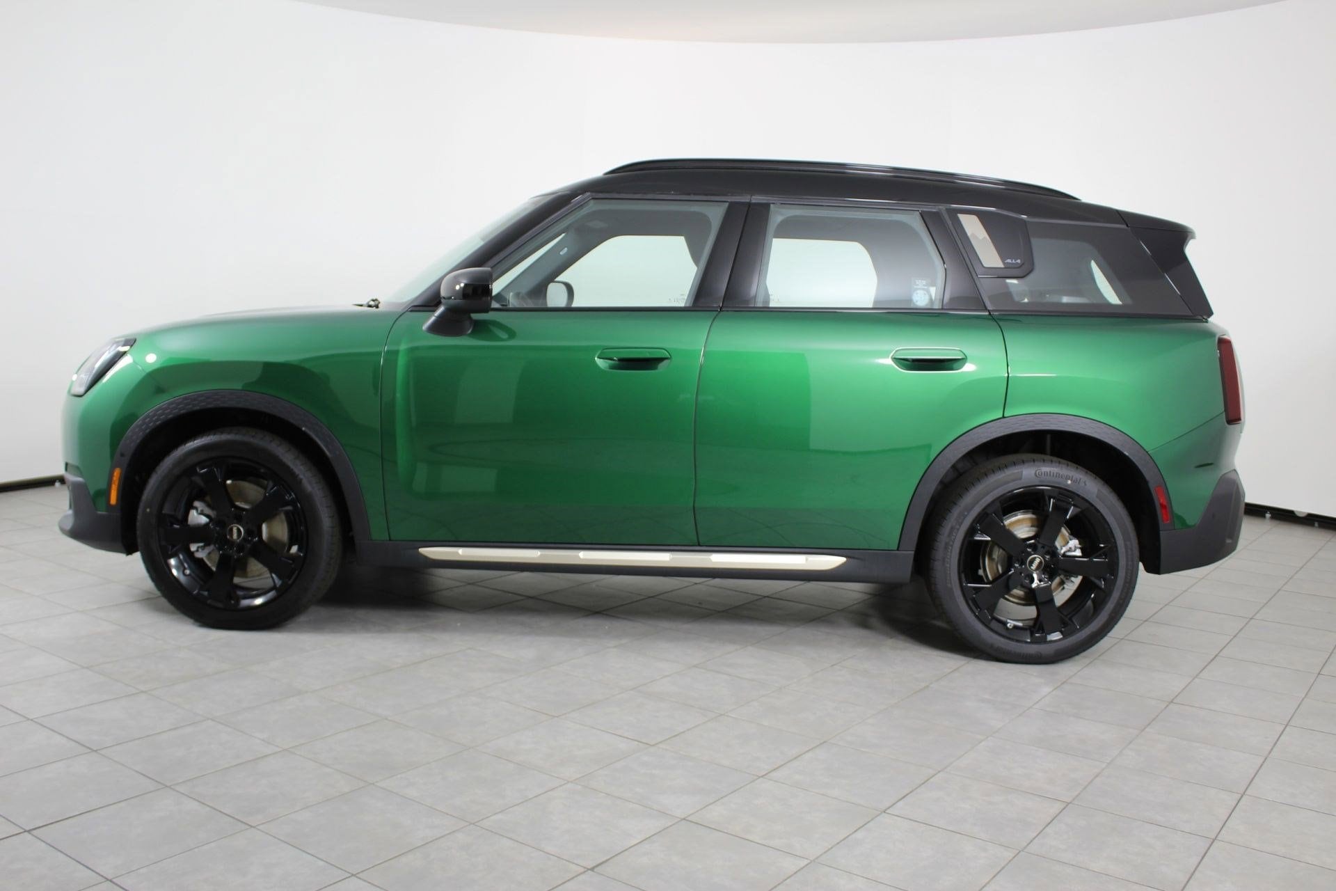 mini countryman 2026 WMZ23GA07T7V03012 image mini countryman 2026 WMZ23GA07T7V03012 image