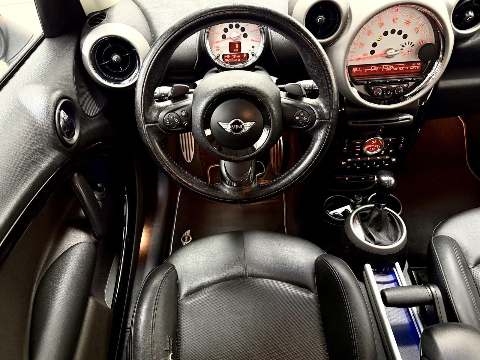 mini countryman 2012 WMWZC5C58CWL61042 image mini countryman 2012 WMWZC5C58CWL61042 image