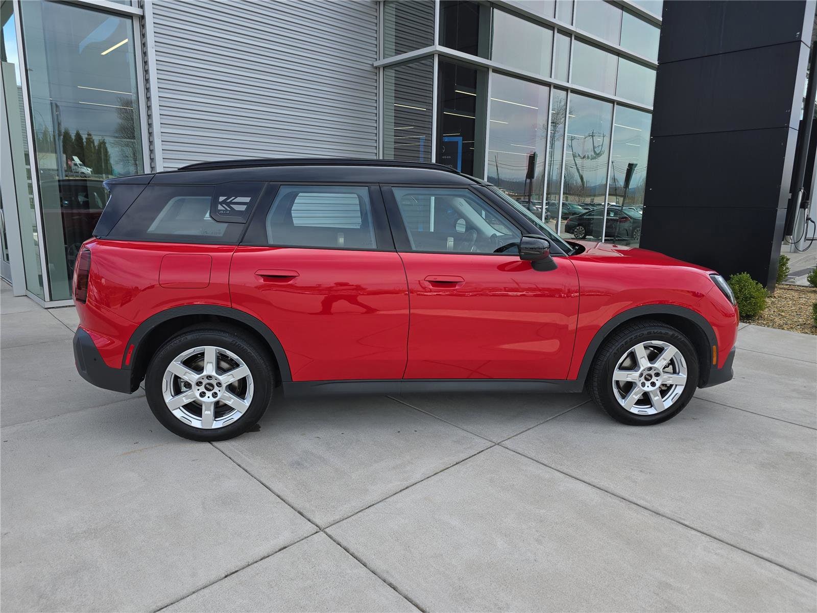 mini countryman 2025 WMZ23GA08S7S45095 image mini countryman 2025 WMZ23GA08S7S45095 image