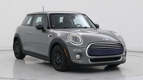 MINI HARDTOP 2016 WMWXP5C50G3B15575 image