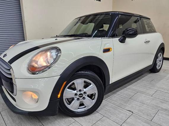 MINI HARDTOP 2016 WMWXP5C55GT739322 image MINI HARDTOP 2016 WMWXP5C55GT739322 image