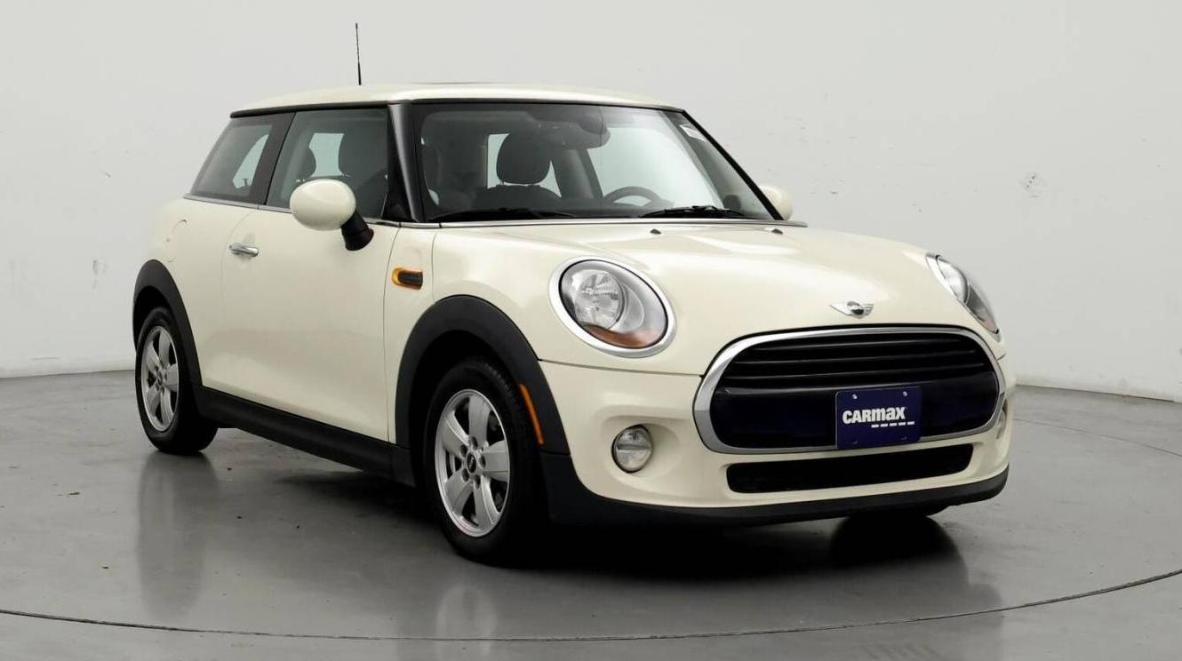 MINI HARDTOP 2016 WMWXP5C51G3B14175 image