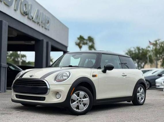 MINI HARDTOP 2016 WMWXP5C52G3B76166 image