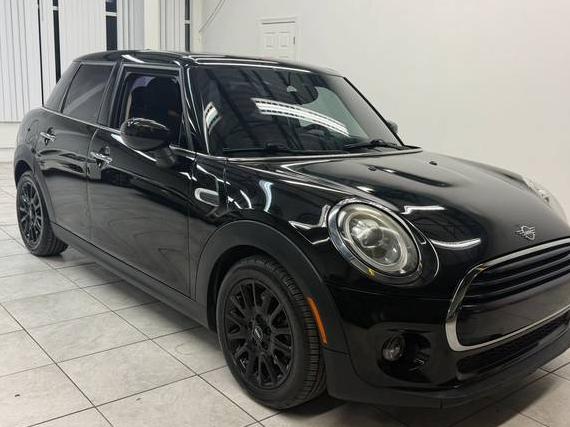 MINI HARDTOP 2021 WMWXU7C03M2N10888 image MINI HARDTOP 2021 WMWXU7C03M2N10888 image