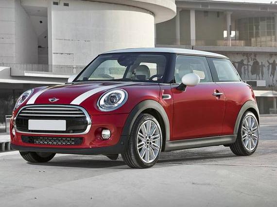 MINI HARDTOP 2017 WMWXP5C3XH2D71177 image MINI HARDTOP 2017 WMWXP5C3XH2D71177 image
