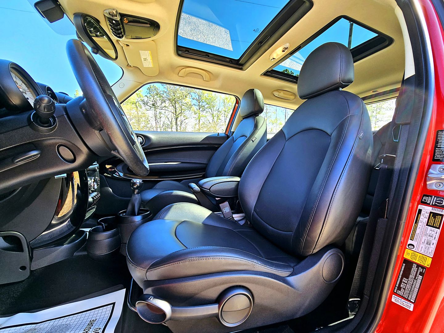 mini paceman 2014 WMWSS5C54EWN49645 image mini paceman 2014 WMWSS5C54EWN49645 image