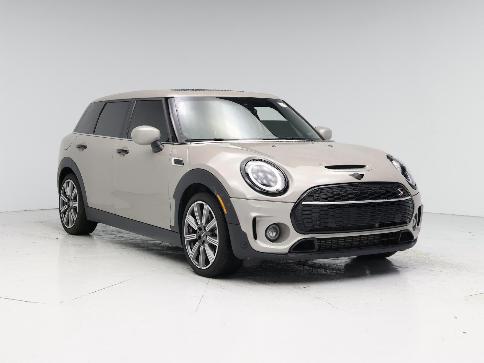 mini clubman 2023 WMWLV7C06P2S80022 image mini clubman 2023 WMWLV7C06P2S80022 image