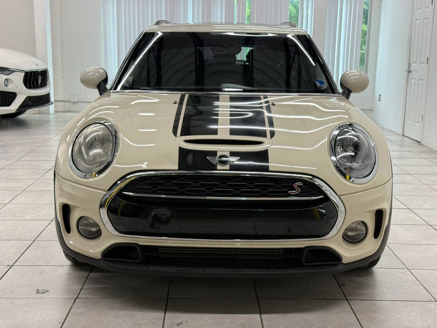 mini clubman 2017 WMWLN9C36H2E49725 image mini clubman 2017 WMWLN9C36H2E49725 image