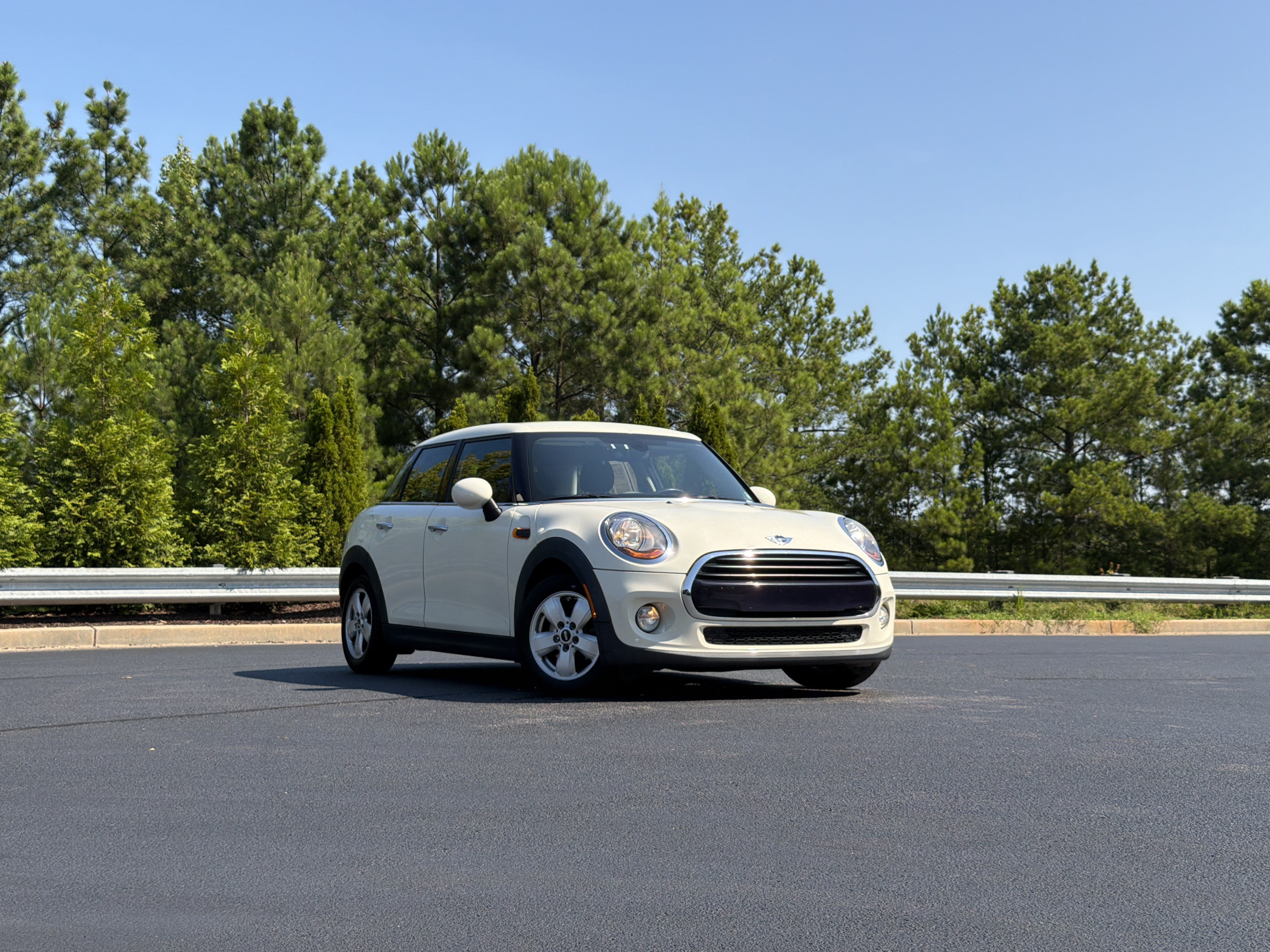mini cooper 2016 WMWXU1C56G2D10636 image mini cooper 2016 WMWXU1C56G2D10636 image