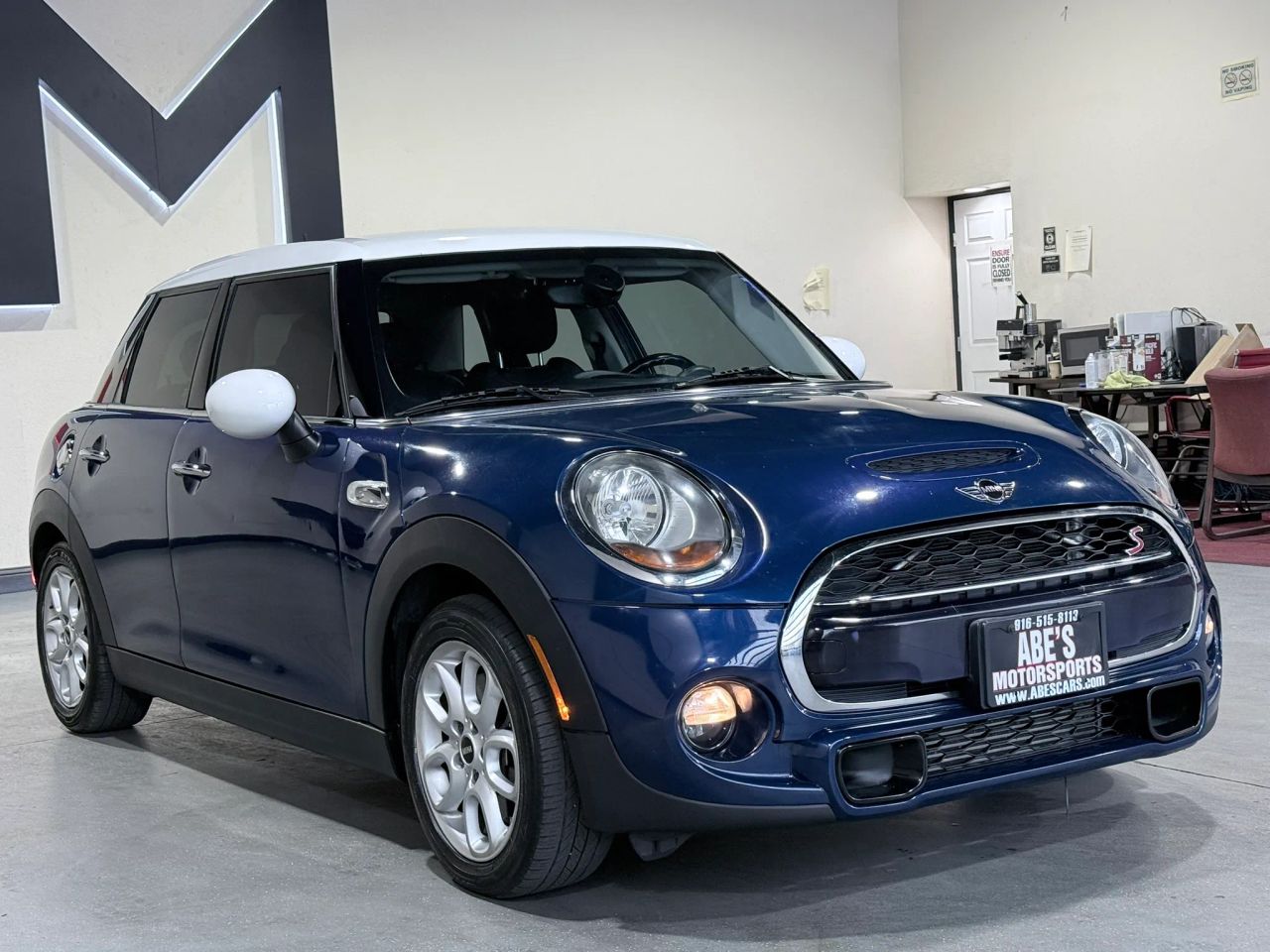 mini cooper 2016 WMWXU3C50G2D28061 image mini cooper 2016 WMWXU3C50G2D28061 image