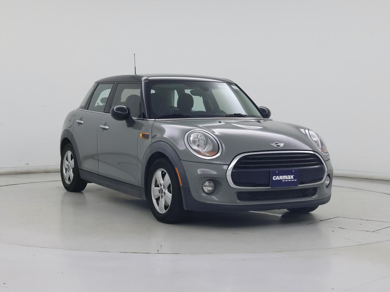 mini cooper 2018 WMWXU1C51J2F80672 image mini cooper 2018 WMWXU1C51J2F80672 image