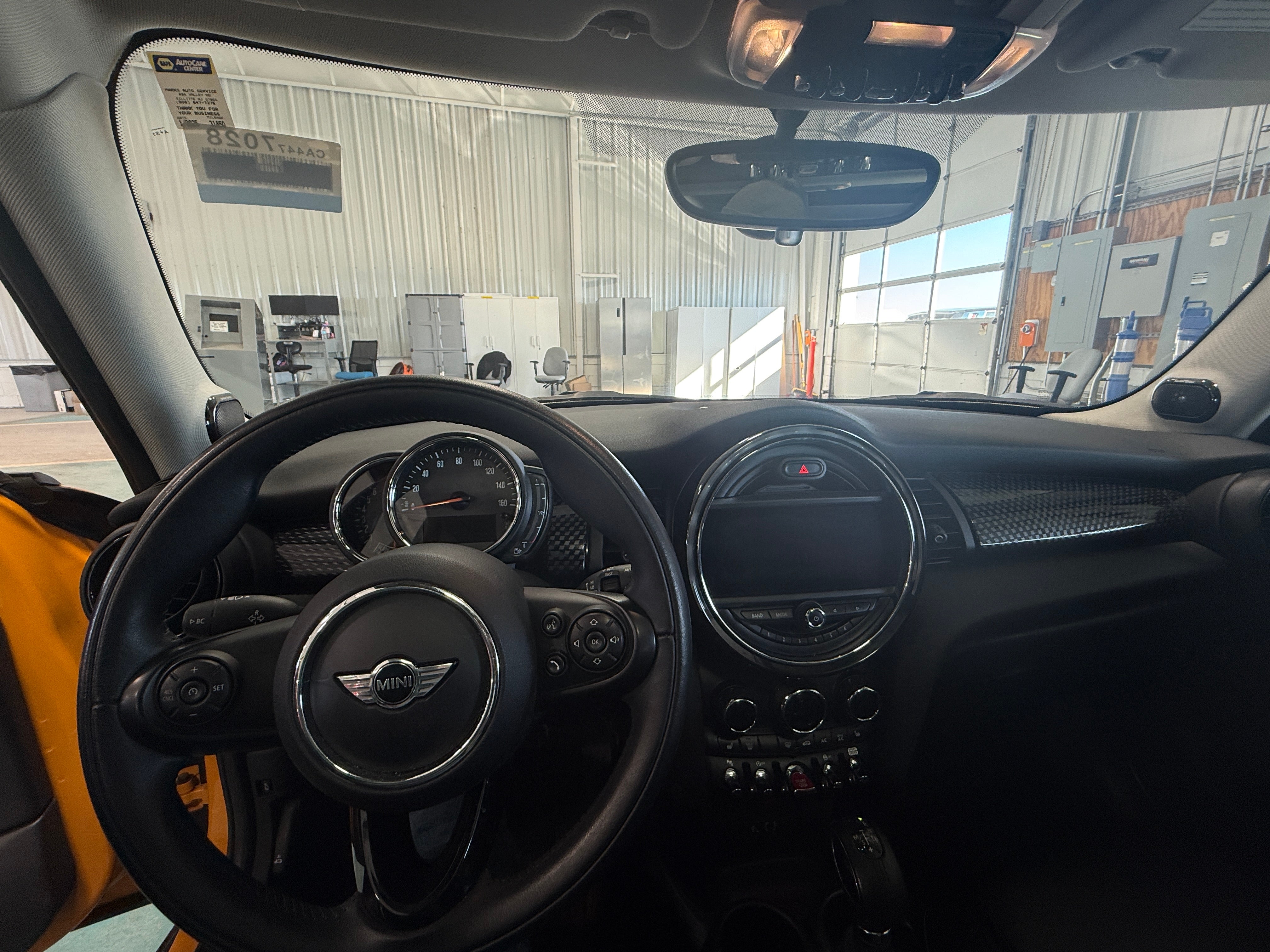 mini cooper 2018 WMWXU3C59J2F50623 image mini cooper 2018 WMWXU3C59J2F50623 image