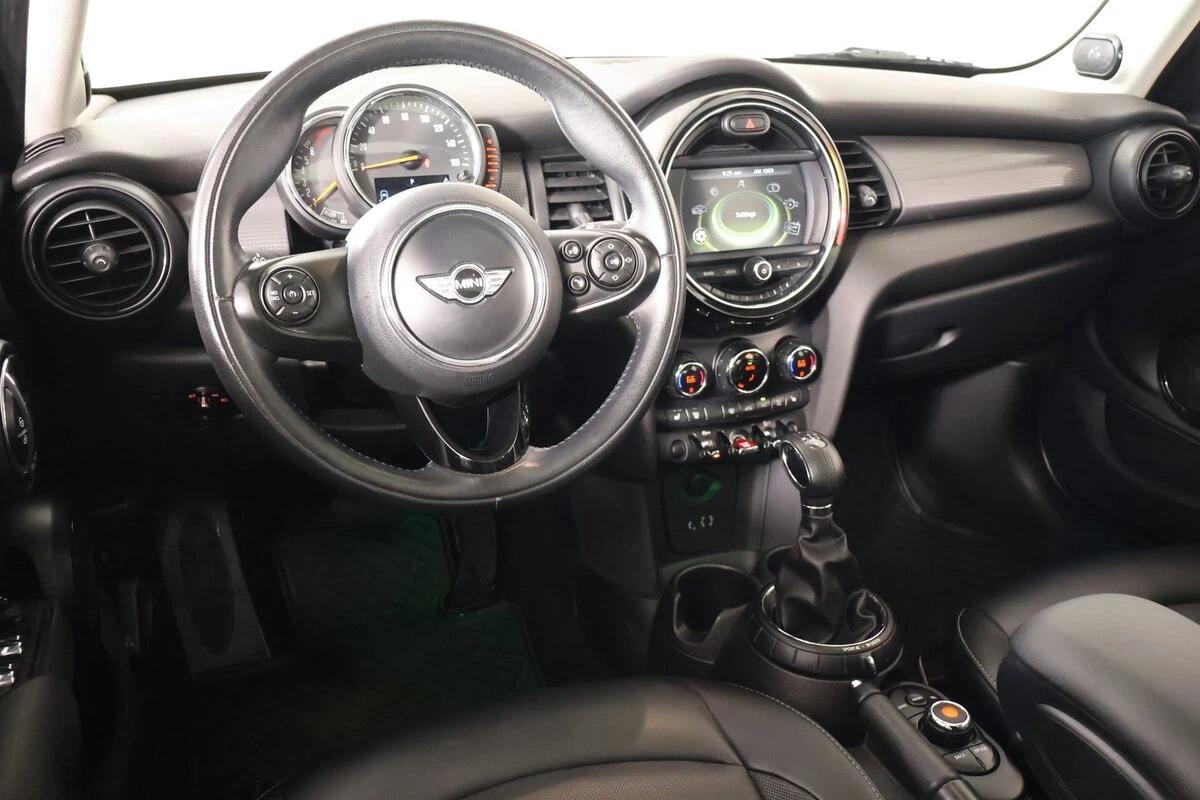 mini cooper 2017 WMWXU1C30H2F77660 image mini cooper 2017 WMWXU1C30H2F77660 image