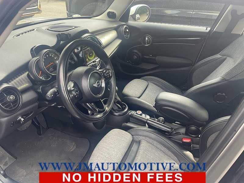 mini cooper 2017 WMWXU1C54H2E17492 image mini cooper 2017 WMWXU1C54H2E17492 image