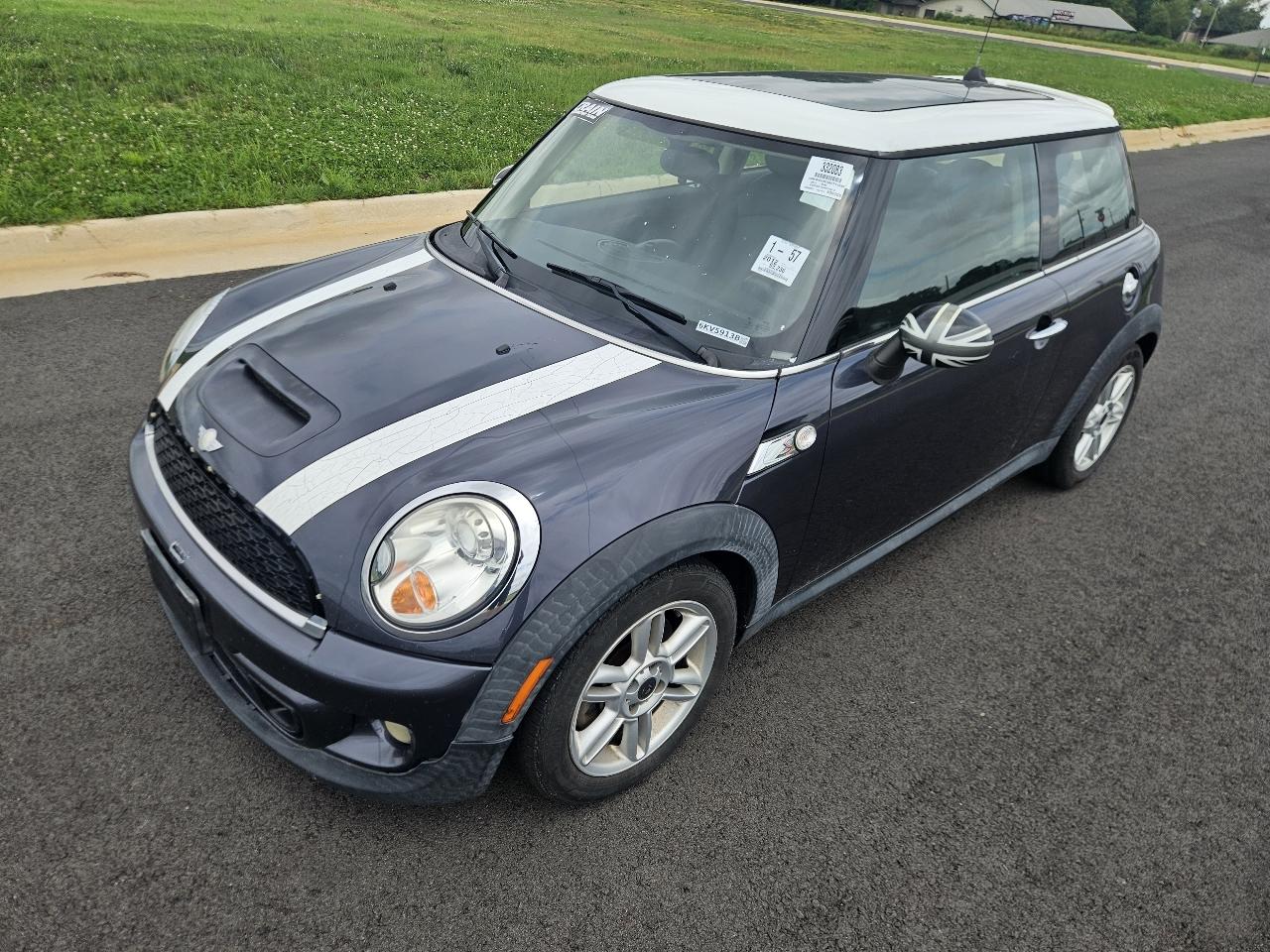 mini cooper 2012 WMWSV3C50CTY18301 image mini cooper 2012 WMWSV3C50CTY18301 image