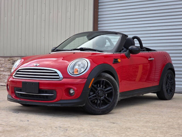 MINI Cooper 2012 WMWSY1C58CT311741 image MINI Cooper 2012 WMWSY1C58CT311741 image