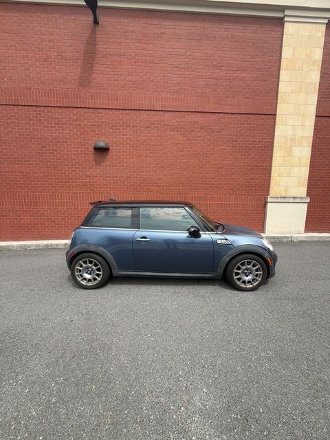 mini cooper 2011 WMWSV3C54BTY10345 image mini cooper 2011 WMWSV3C54BTY10345 image