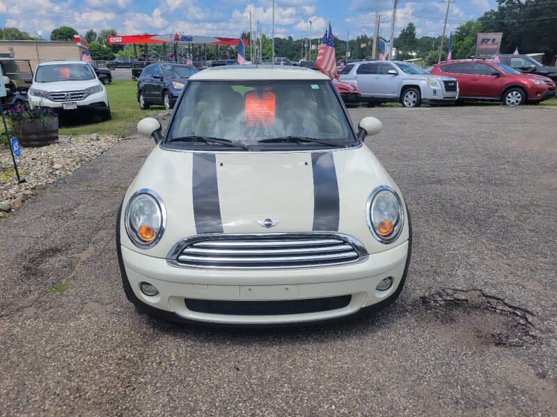 mini cooper 2010 WMWMF3C55ATZ63563 image mini cooper 2010 WMWMF3C55ATZ63563 image