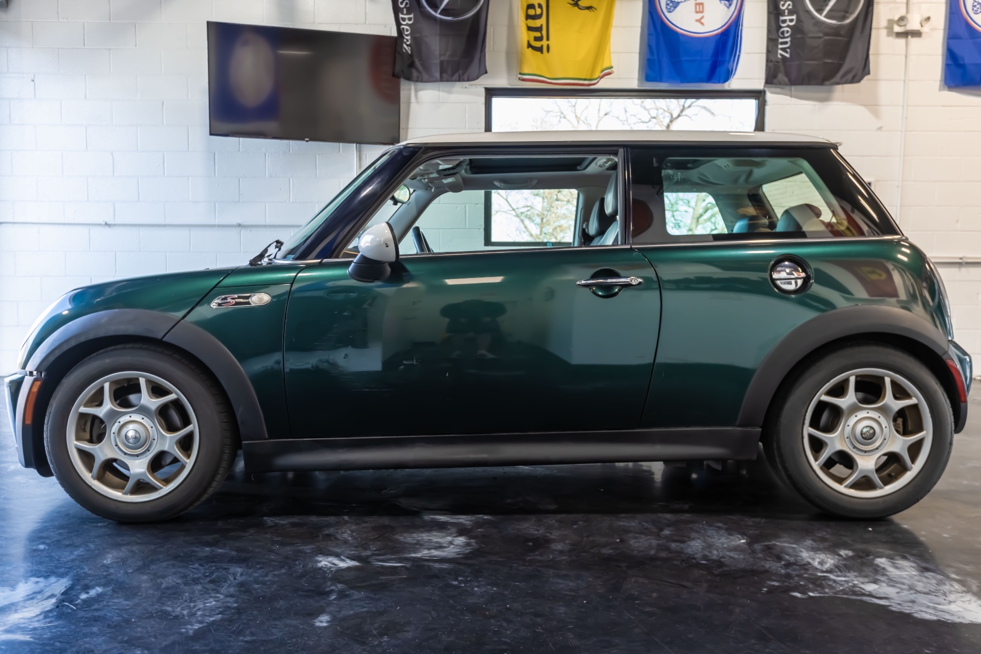 mini cooper 2005 WMWRE33585TG97523 image mini cooper 2005 WMWRE33585TG97523 image
