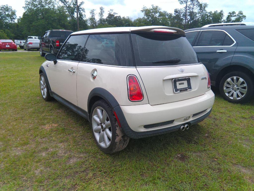 mini mini 2004 WMWRE33434TD88628 image mini mini 2004 WMWRE33434TD88628 image