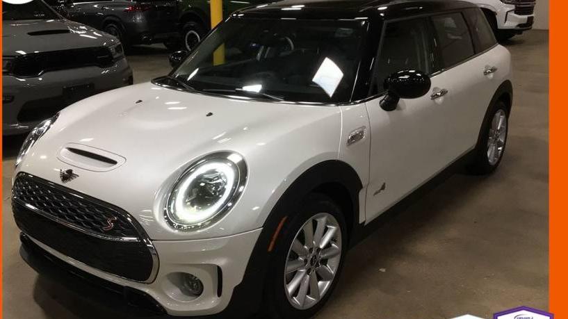 MINI CLUBMAN 2024 WMWXJ1C02R2U31306 image