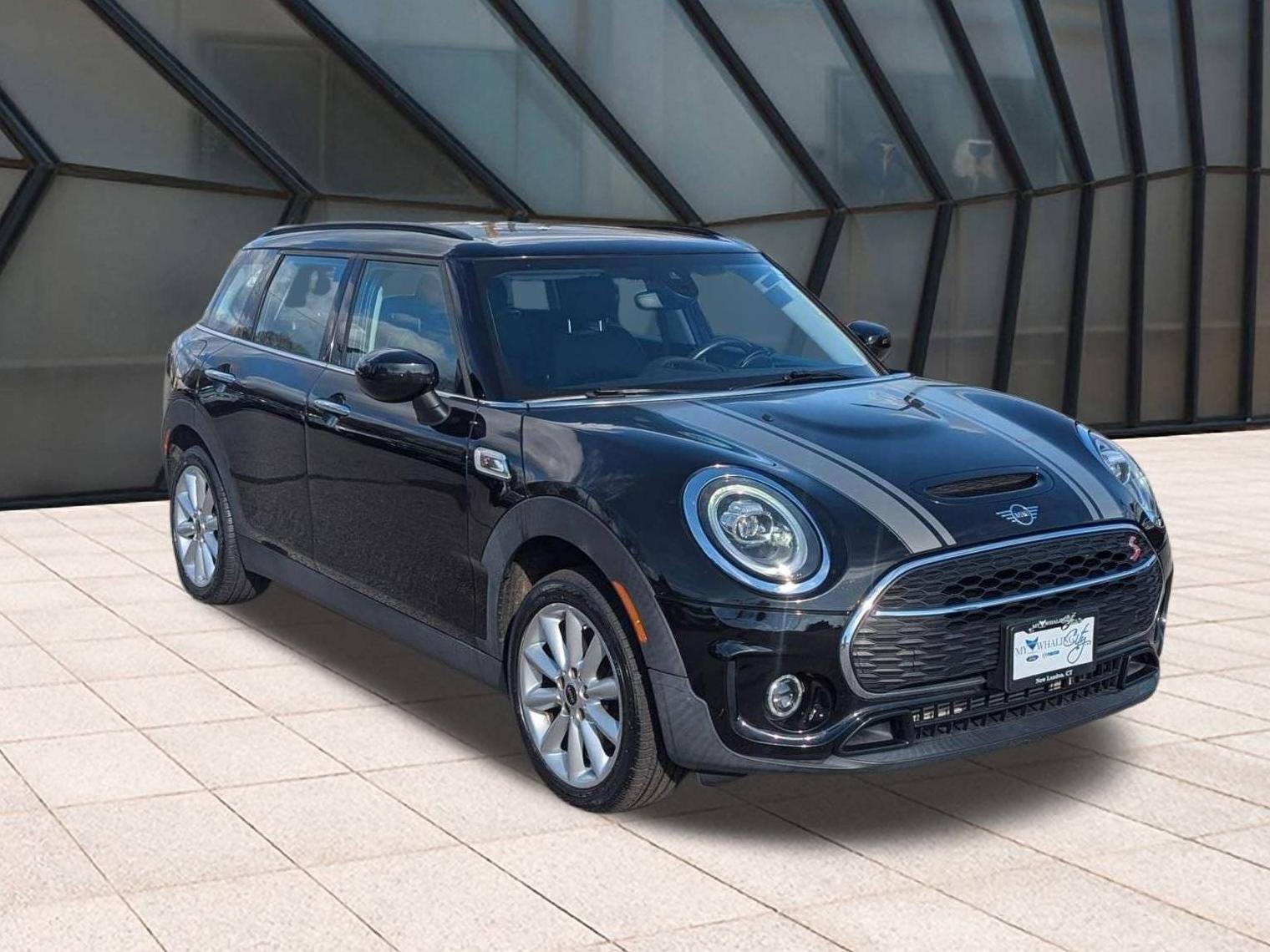 MINI CLUBMAN 2020 WMWXJ1C06L2M42137 image MINI CLUBMAN 2020 WMWXJ1C06L2M42137 image