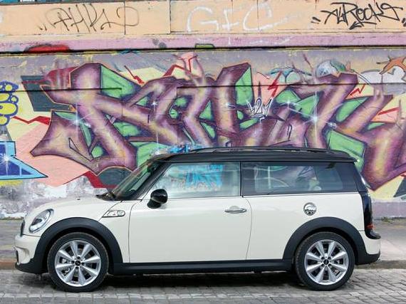 MINI CLUBMAN 2013 WMWZG3C53DTY32543 image