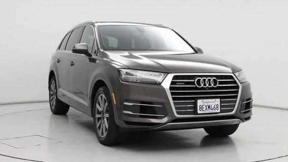 AUDI Q7 2018 WA1LAAF70JD044041 image