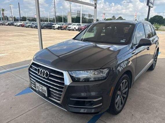 AUDI Q7 2018 WA1LAAF70JD054262 image