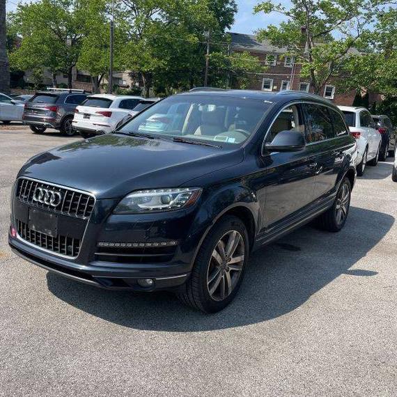AUDI Q7 2011 WA1LGAFE4BD003832 image