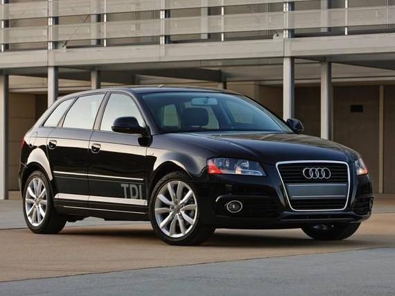 AUDI A3 2013 WAUKJAFM2DA012735 image