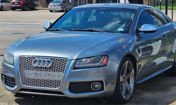 AUDI S5 2010 WAUVVAFR4AA035121 image