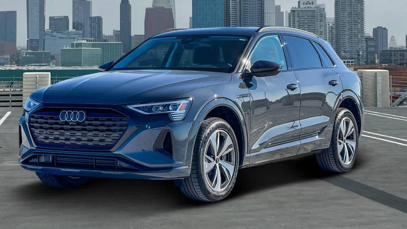 AUDI Q8 2024 WA14AAGEXRB054987 image