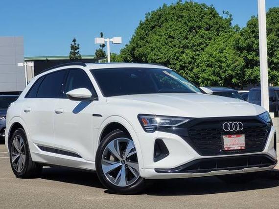 AUDI Q8 2024 WA14AAGE2RB015858 image