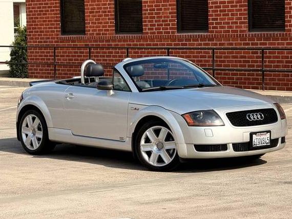 AUDI TT 2004 TRUTC28N041010386 image AUDI TT 2004 TRUTC28N041010386 image