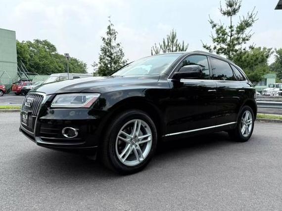 AUDI Q5 2017 WA1C2AFP2HA098370 image