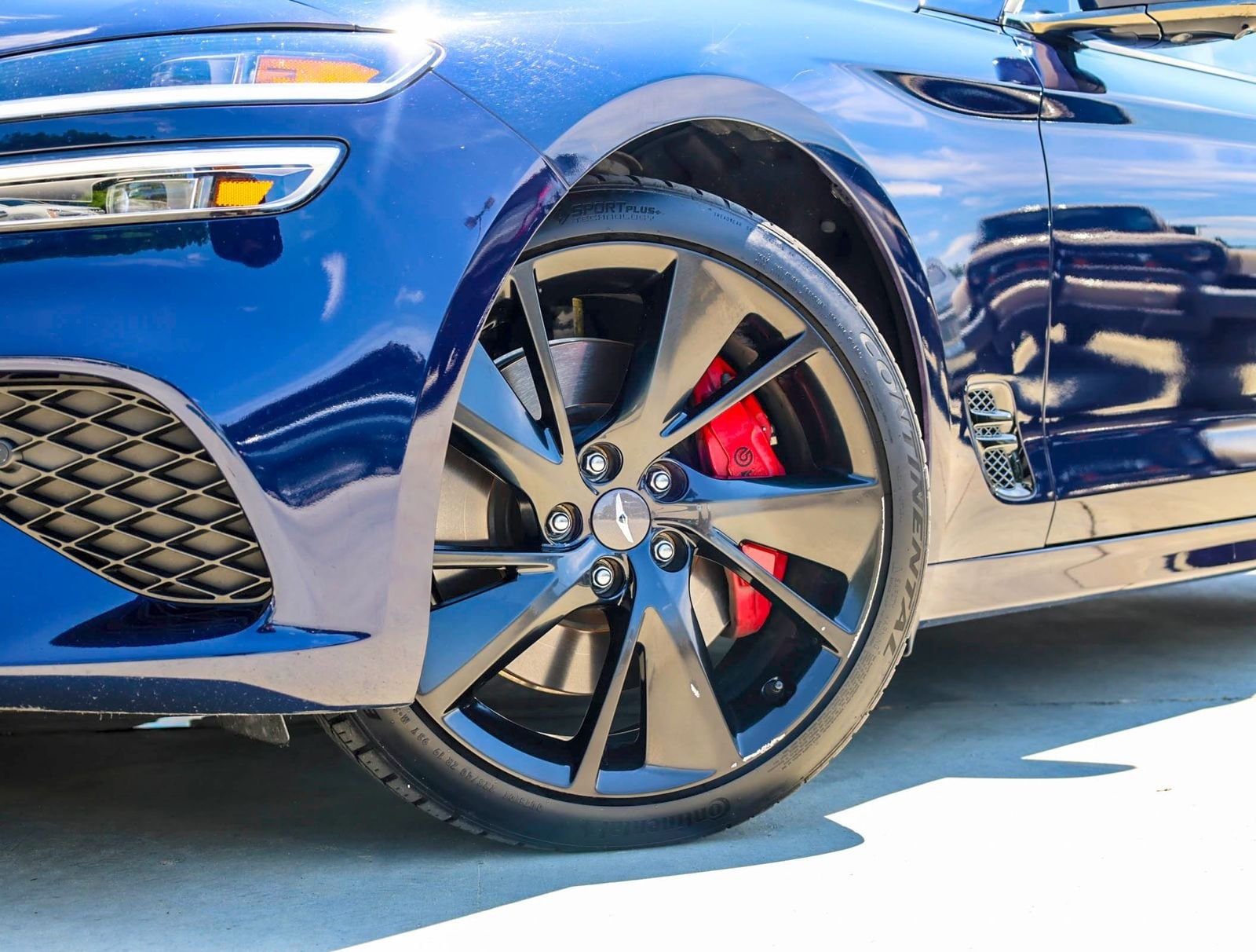 genesis g70 2023 KMTG54TE5PU127152 image genesis g70 2023 KMTG54TE5PU127152 image