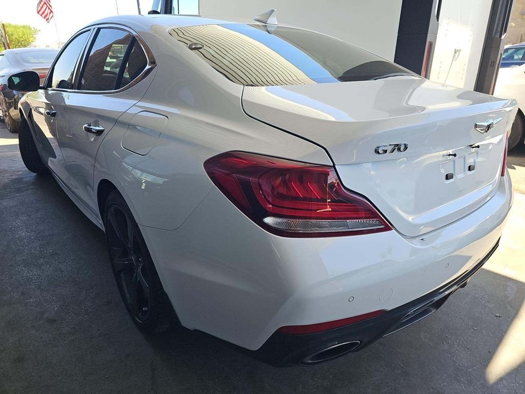 genesis g70 2019 KMTG34LE8KU024953 image genesis g70 2019 KMTG34LE8KU024953 image