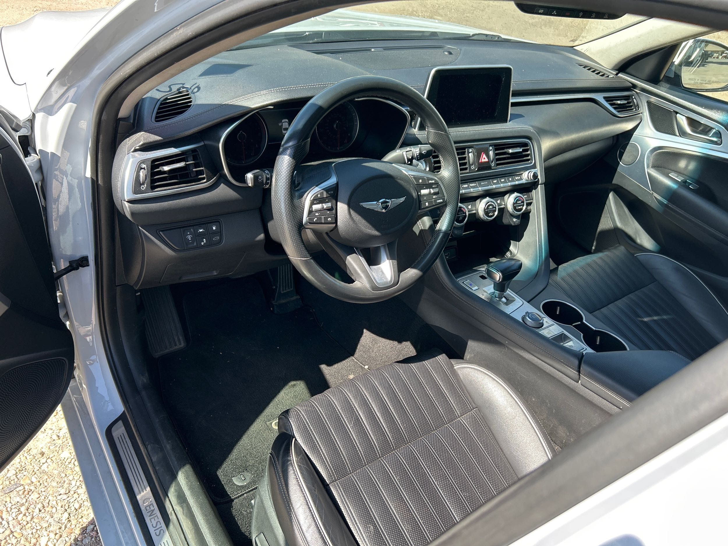 genesis g70 2020 KMTG34LAXLU055815 image genesis g70 2020 KMTG34LAXLU055815 image