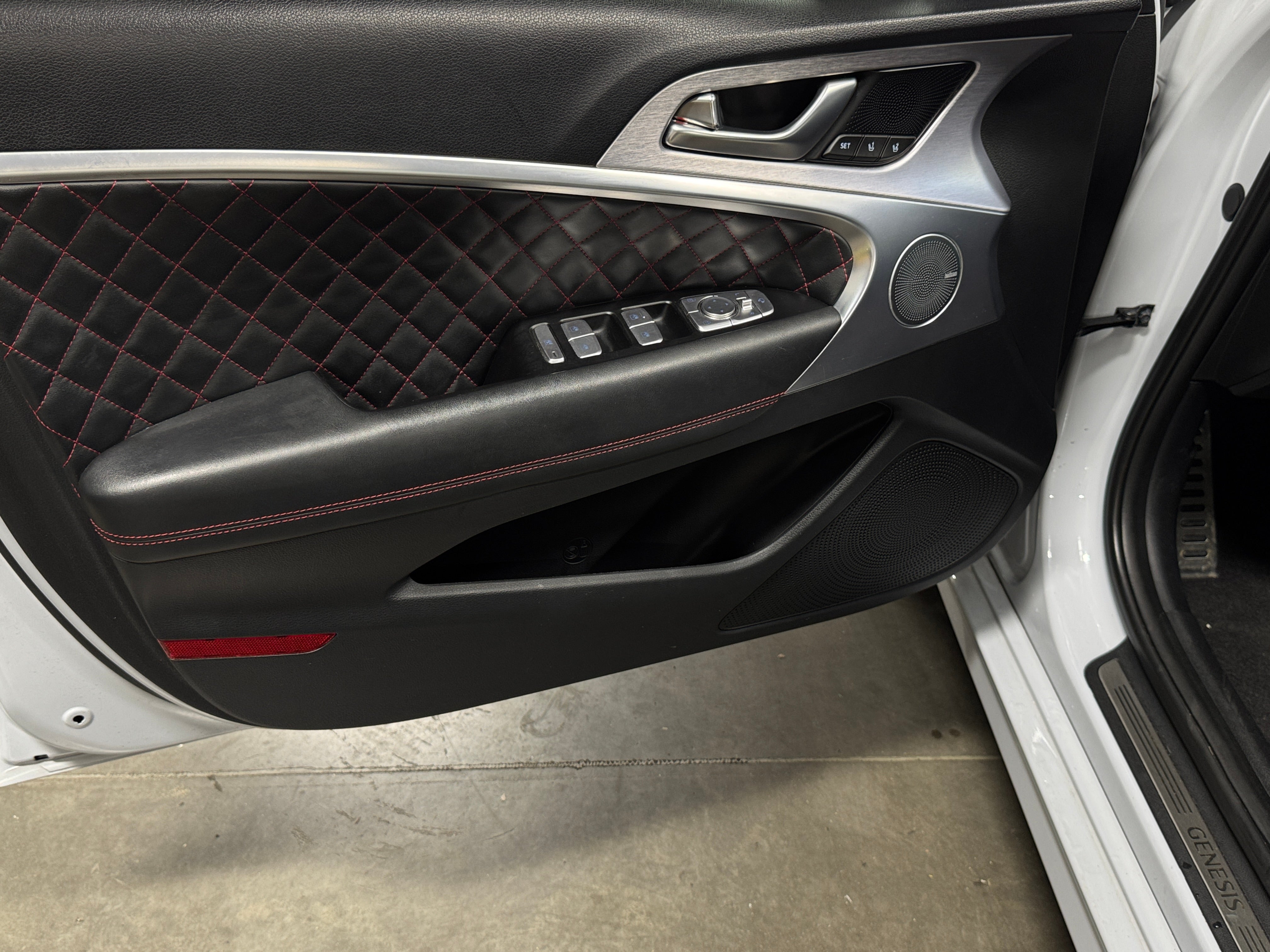 genesis g70 2020 KMTG34LE1LU051042 image genesis g70 2020 KMTG34LE1LU051042 image