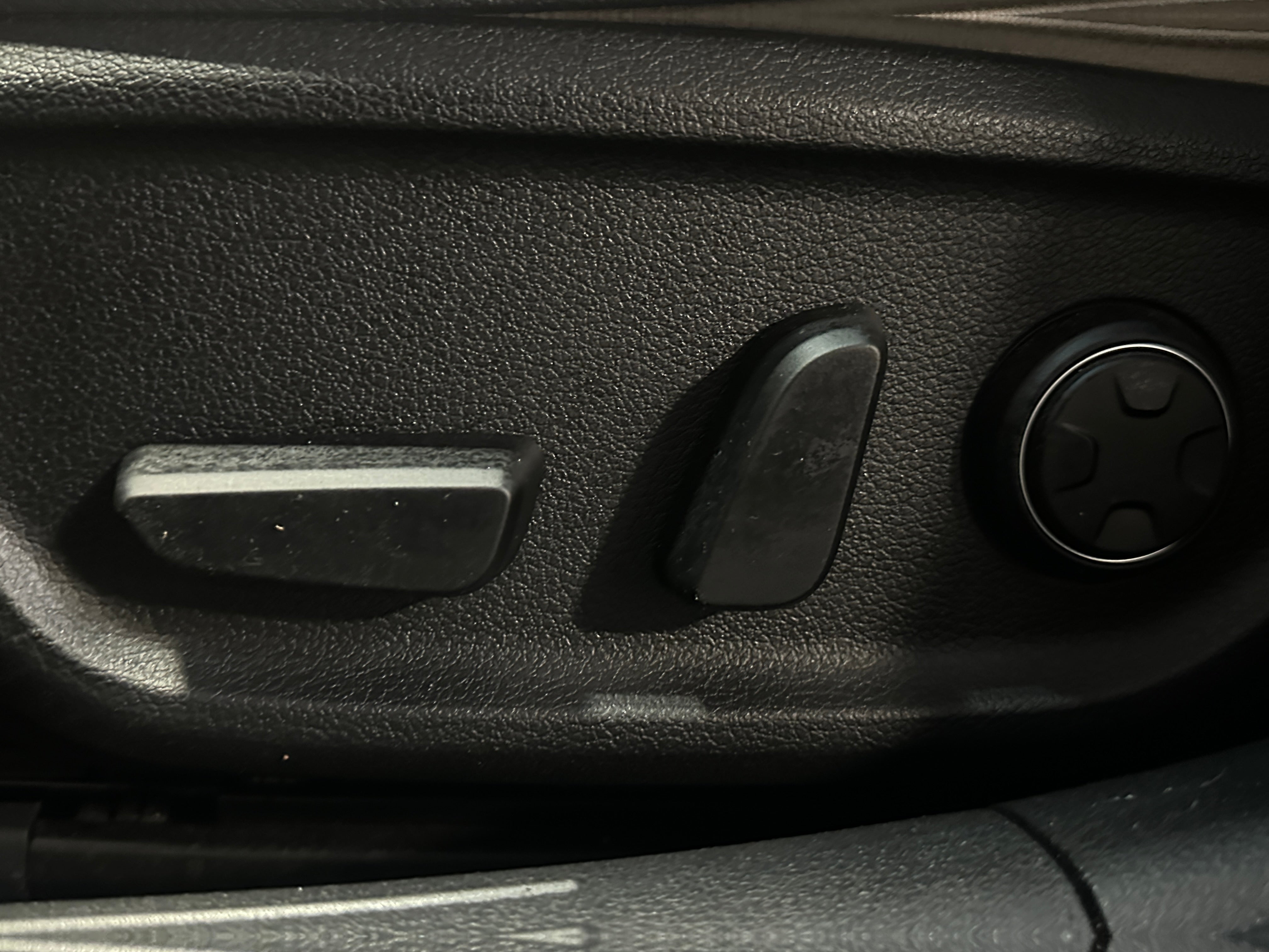 genesis g70 2025 KMTG34SC7SU153931 image genesis g70 2025 KMTG34SC7SU153931 image