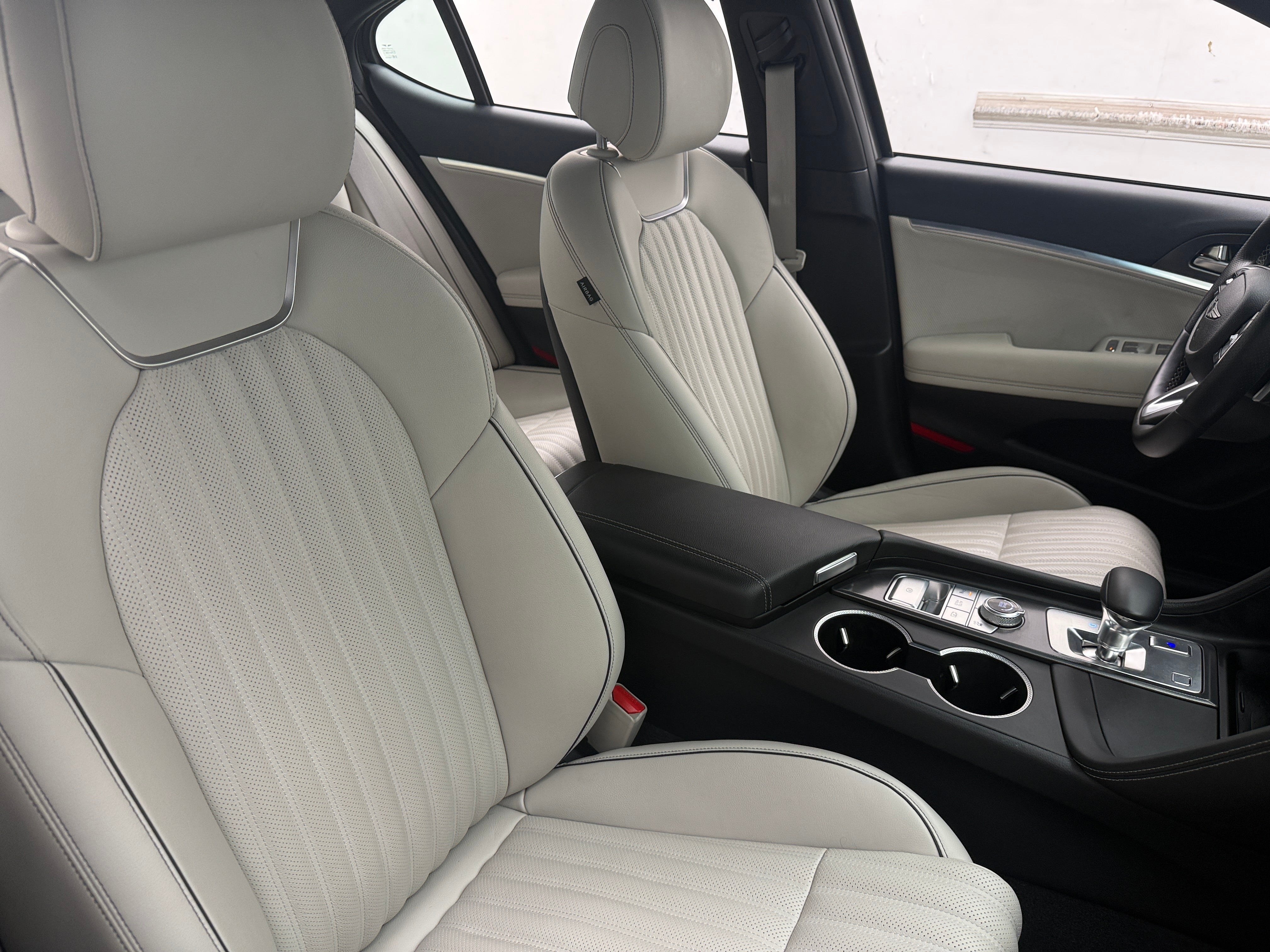 genesis g70 2025 KMTG54SE4SU148262 image genesis g70 2025 KMTG54SE4SU148262 image